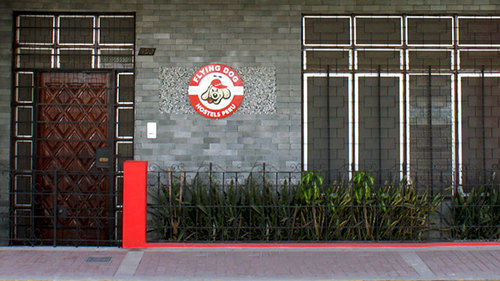 Flying Dog Hostel Iquitos Buitenkant foto